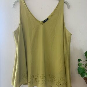Chartreuse Plus Size Lane Bryant V-Neck Sleeveless Top